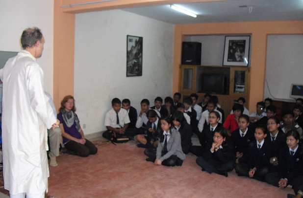 32- A.J. Wild School - 32.jpg - Raja Kingsley speaking with students at the AJ Wilde School, a beautiful educational facility in the centre of Katmandu, where all students practise the Transcendental Meditation Technique and will soon become Yogic Flyers.